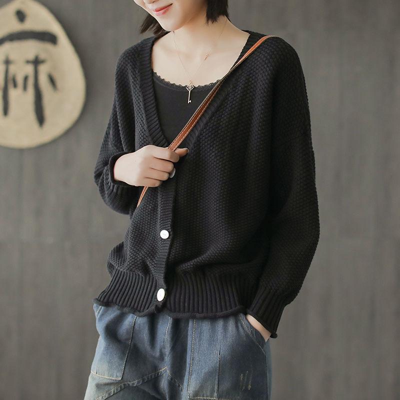 Spring and Autumn Plus Size Women's Lazy Style Knitted Cardigan Jacket Loose Literary Buttons Casual Sweater