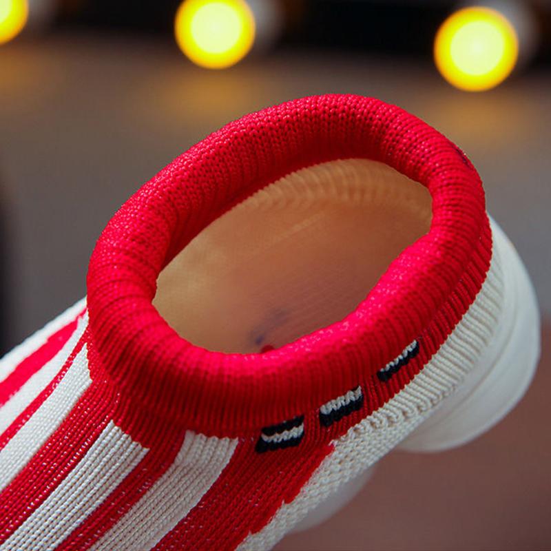 Korean Socks Shoes Boys and Girls LED Light Shoes Breathable Children's Sneakers