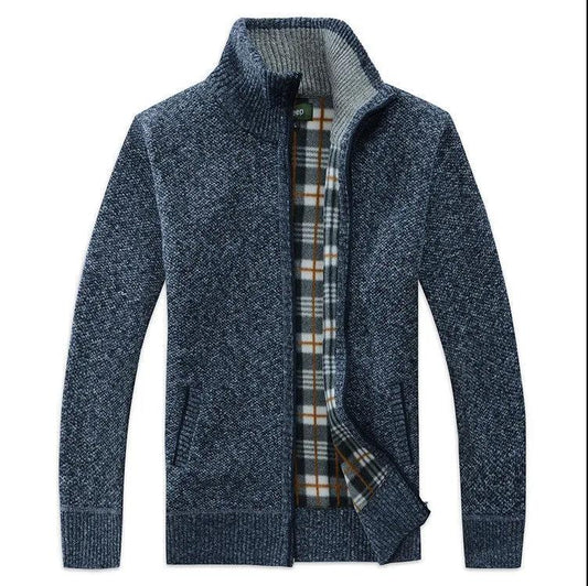 Autumn and Winter Men's Sweater Velvet Thick Warm Casual Cardigan Shirt Loose Fashion Men's Sweater
