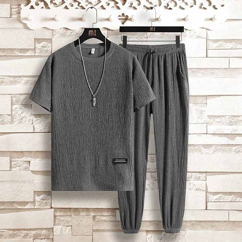 Summer Men's Casual Sports Suit Short-sleeved T-shirt Ice Silk Refreshing Breathable Thin Men's Suit