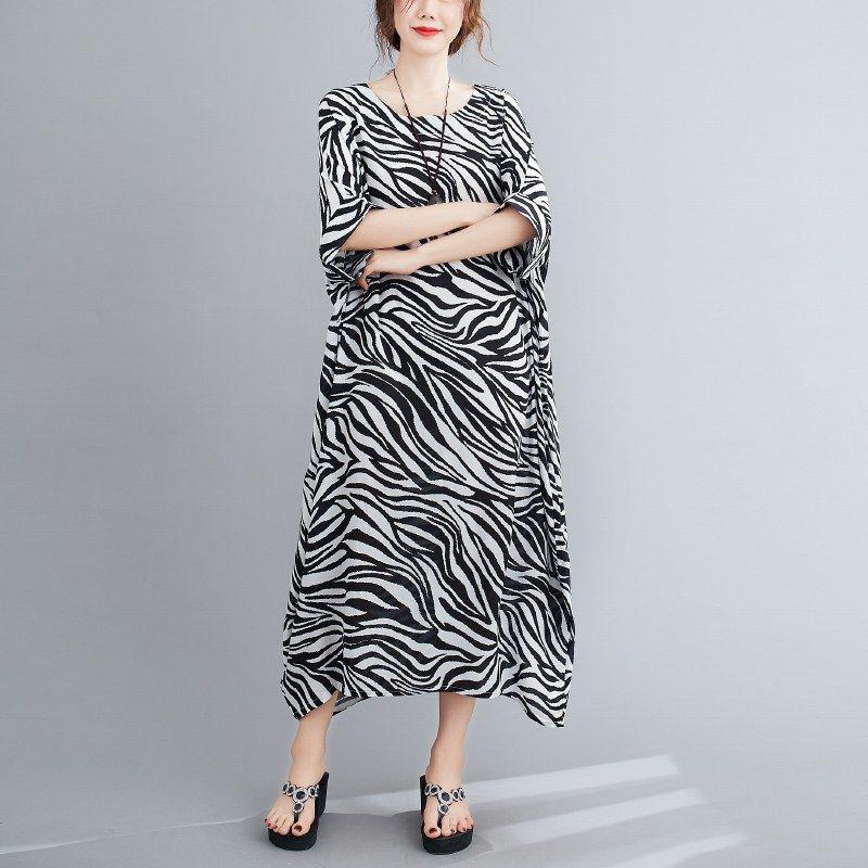 WTEMPO Zebra Pattern Plus Size Ladies Dress Summer Round Neck Long Dress Casual Mid-calf Length