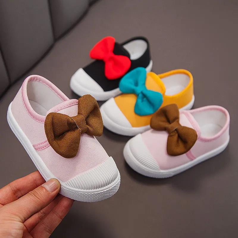 Girl's Canvas Shoes In Spring and Summer Anti-slip Soft Sole Outdoor Light Shoes Bow Decoration Girl's Casual Flat Canvas Shoes