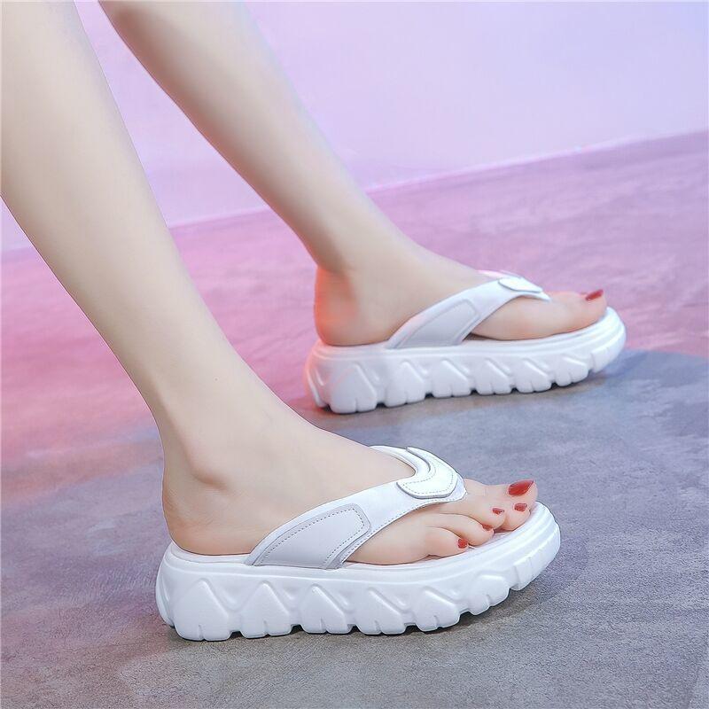 Flip-flops Women's Outer Wear Fashion Flip Flops Sandals Summer Cakes Thick-soled Beach Shoes