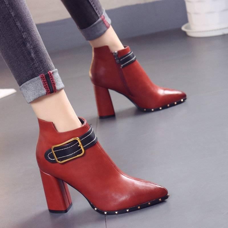 Embroidered Bee Martin Boots Comfortable Bottom Cotton Shoes Thick Heels Short Snow Ankle Boots