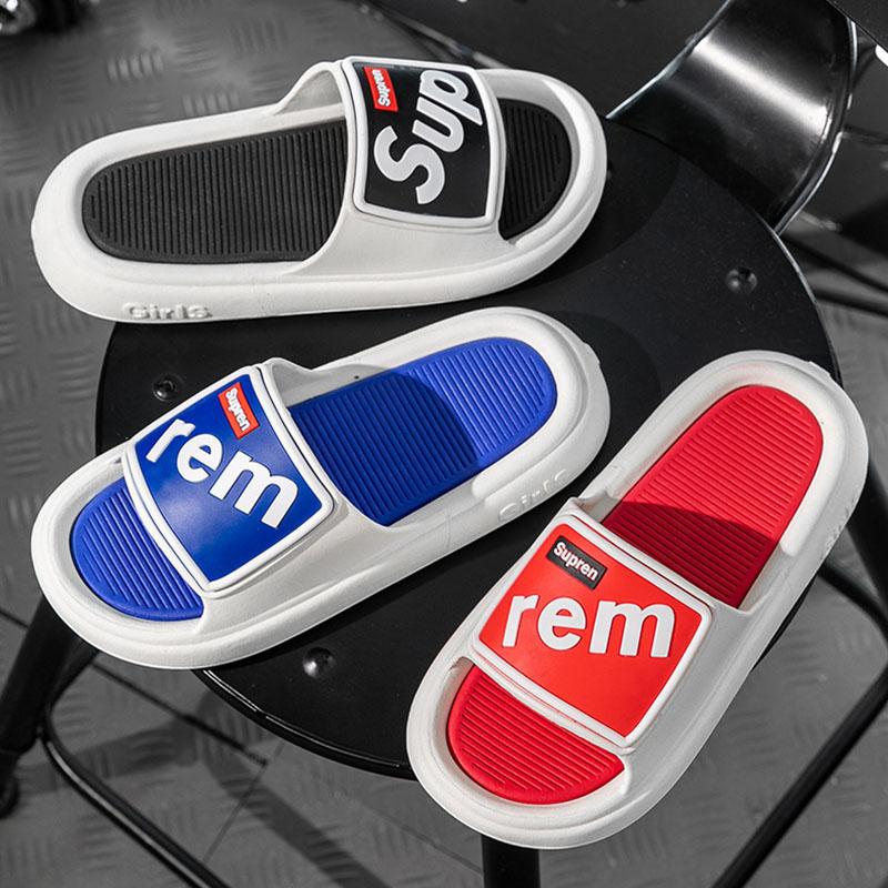 Slippers Men and Women Summer Striped Non-slip Soles EVA Couple Slippers Bathroom Non-slip Slippers Soft and Lightweight Slippers