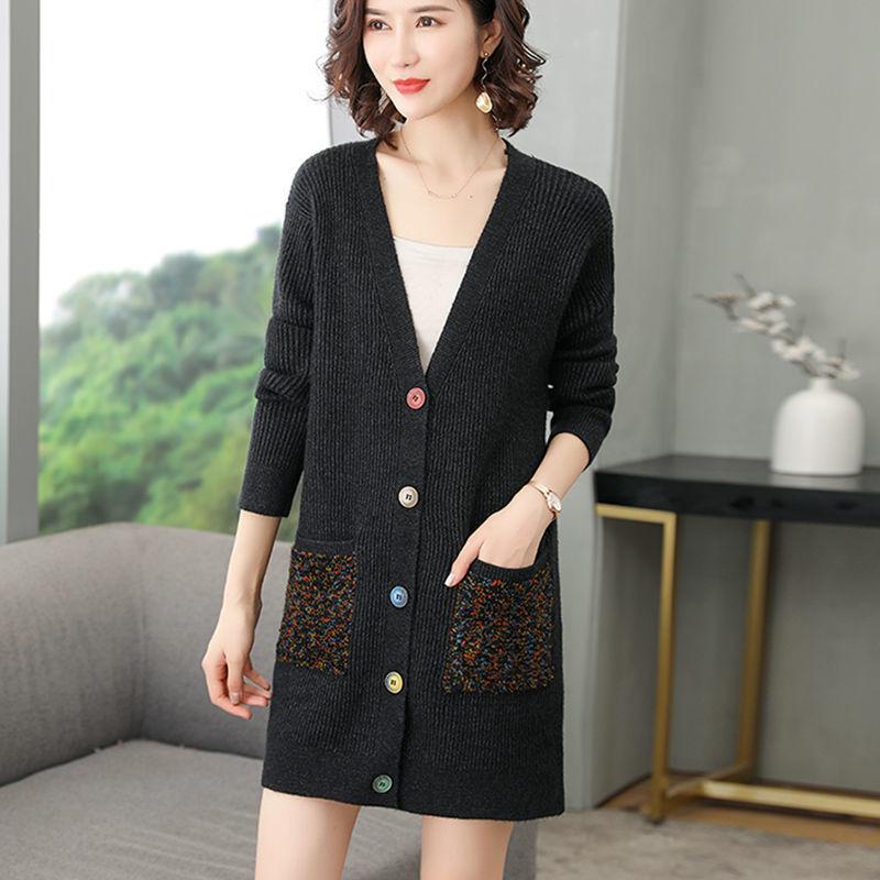 Spring and Autumn Mid-length Wool Sweater Plus Size Fashion Embroidered Blouse Simple Cardigan Middle-aged Women Jacket