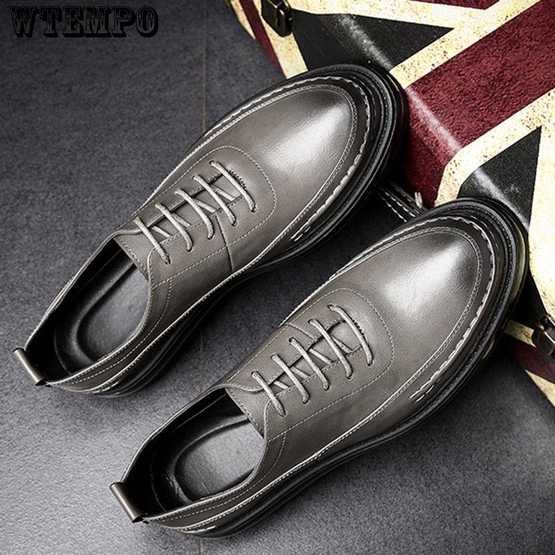 Summer Casual Shoes Men's Retro Carved Shoes In The Formal British Pointed Shoes