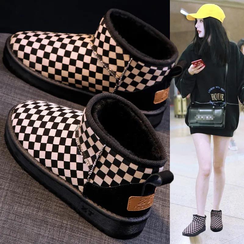 Autumn and Winter Snow Boots Women's Thickened Fleece Waterproof and Non-slip Cotton Shoes