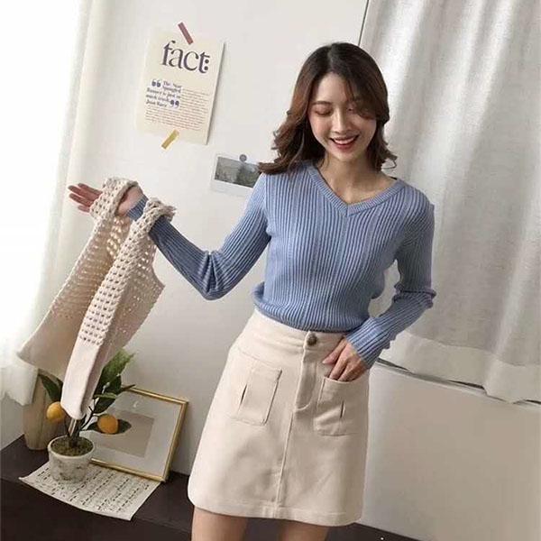 Knit Sweater Women's Long-sleeved V-neck Bottoming Shirt Thread Blouse Spring and Autumn Loose Sweater