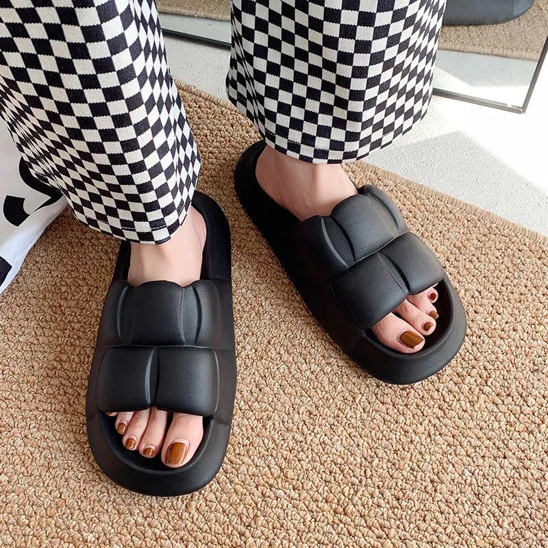 Step on Shit Feeling EVA Slippers Women's Summer Home Non-slip Outside Wear Thick Bottom Bathroom Bath Slippers