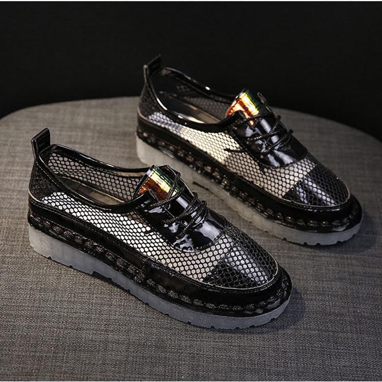 Women Shoes 2020 Fashion Summer Casual White Shoes Cutouts Lace Canvas Hollow Breathable Platform Flat Shoes Woman Sneakers