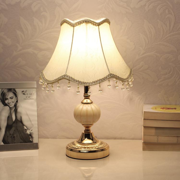 LED Desk Lamp with E27 Bulb Modern Bedside Lamp Table Lamps For Bedroom / Living Room Lighting