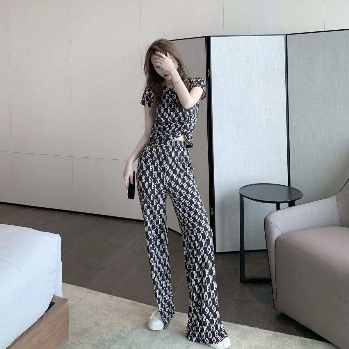 Women Spring Summer Vintage Letter Print Short Sleeve T-shirt High Waist Straight Tube Loose Wide Leg Split Pants Two Piece Set