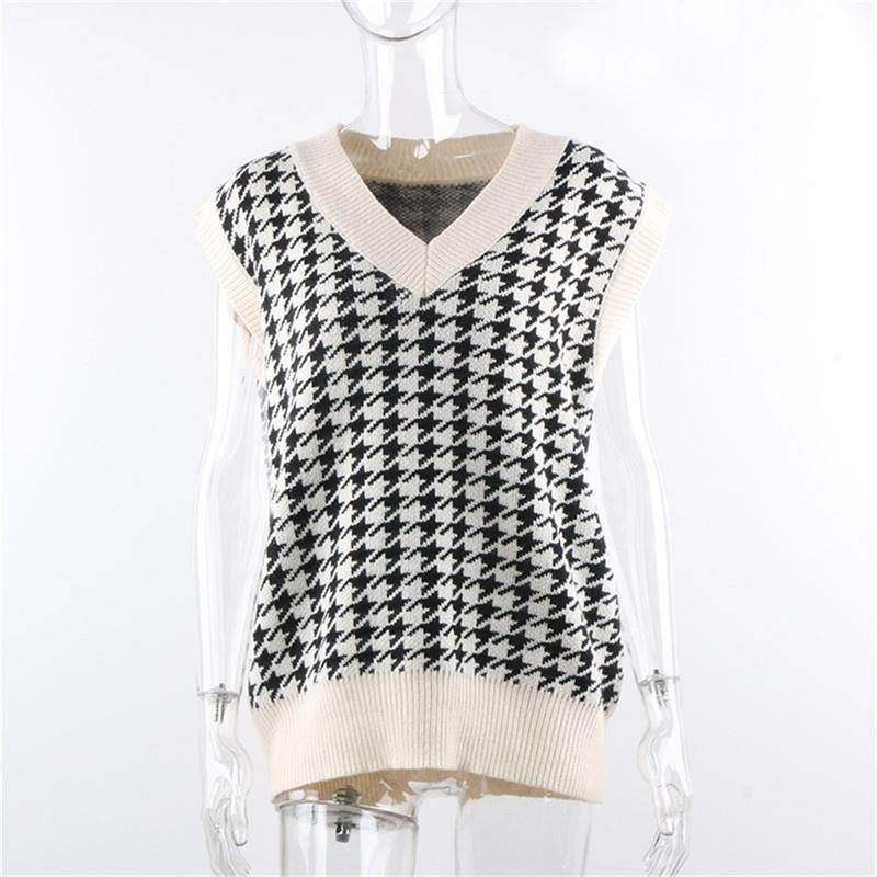 Women Loose Knitted Vest Sweater Girls V Neck Sleeveless Thick Vintage Sweater Female Waistcoat Chic Tank Tops All-match Short Pullover Vest Outerwear