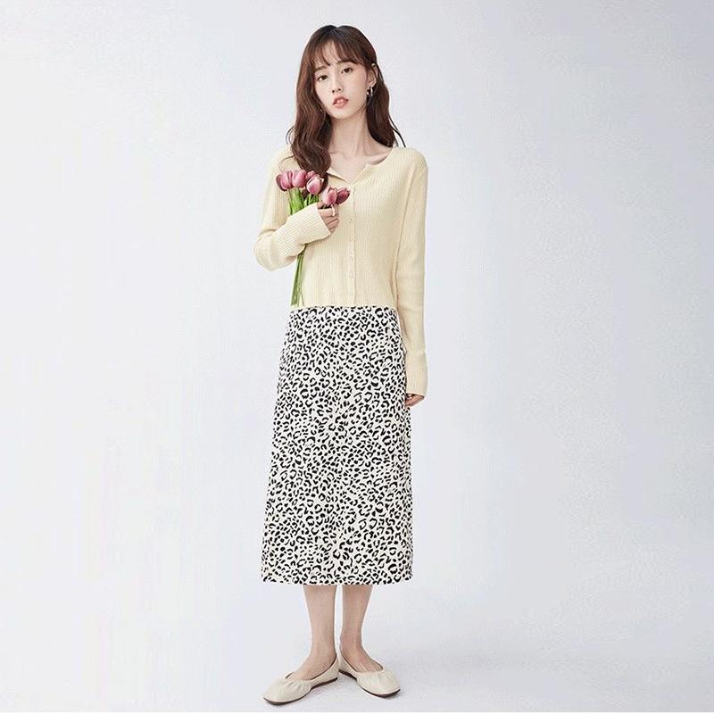 Thin Knitted Cardigan 2021 Sun Protection Jacket with Loose V-neck Long-sleeved Jacket