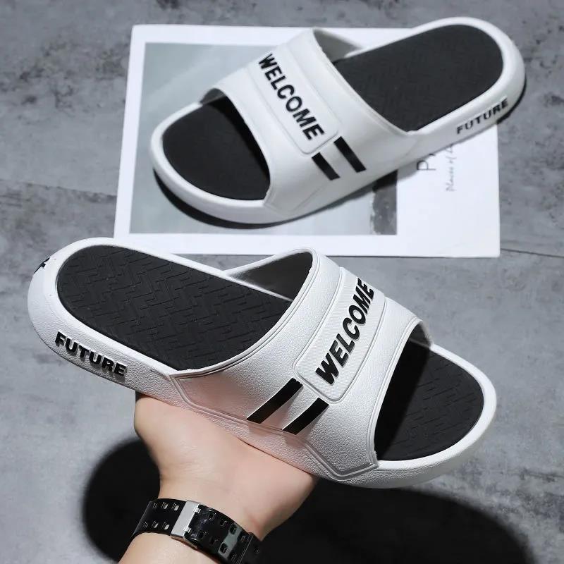 Summer Home Non-slip Men's Personalized Wear-resistant Beach Sandals and Slippers