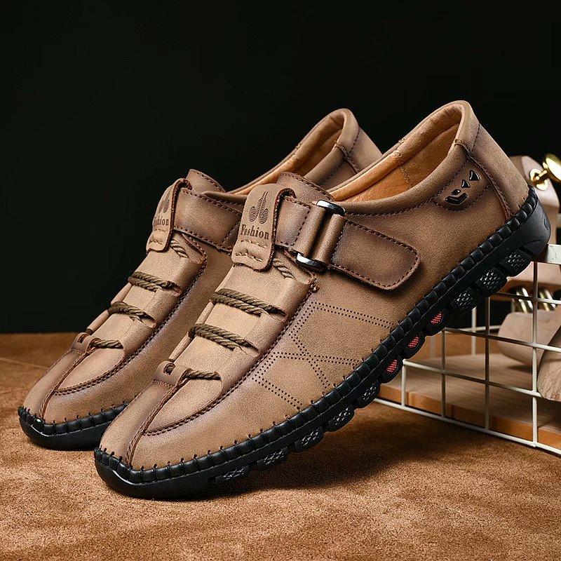 Comfortable Casual Leather Men Shoes Waterproof Split Leather Non-slip Men Shoes Flats Moccasins