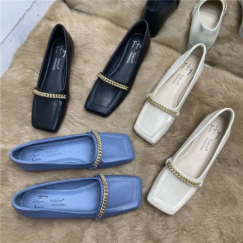 British Style Retro Shallow Mouth Low-heeled Shoes Women's Square Toe Metal Chain Thick Heel Leather Shoes Loafers Work Shoes
