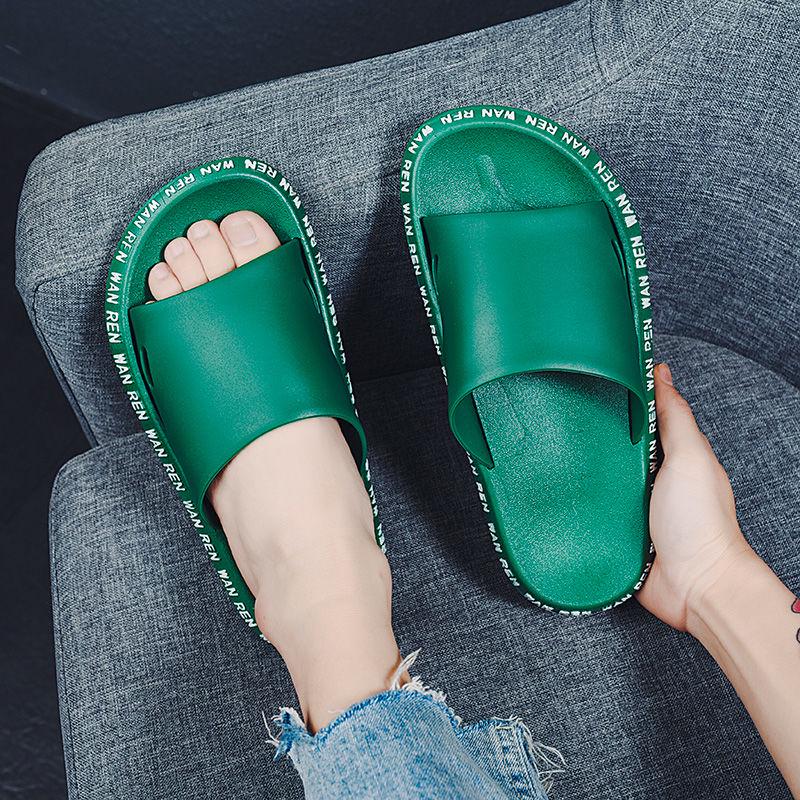 Slippers men's summer fashion wear a word drag men's soft bottom sandals outdoor beach shoes