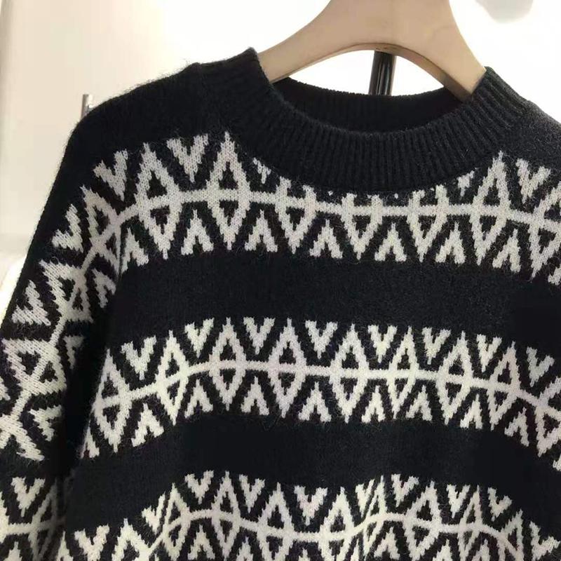 Autumn Winter Round Neck Pullover Long Sleeve Loose Casual Fashion Thickening Base All-match Women's Knitted Sweater