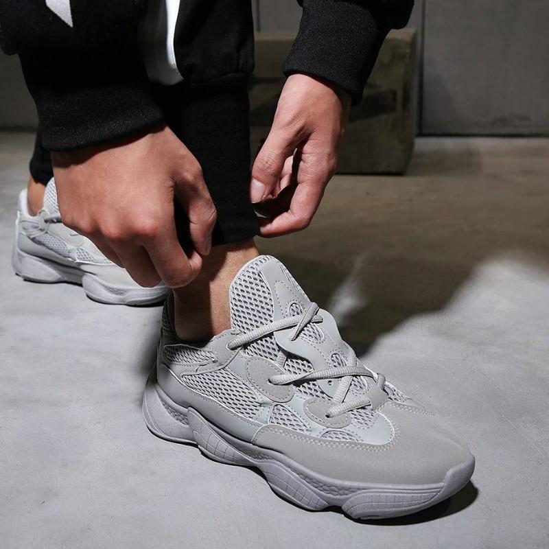 Breathable Men's Designer Shoes Leisure Male Popular Style of Men Casual Shoes Sport Running Shoes