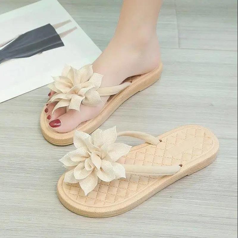 Wear Flat-bottomed Flip Flops and Thick-bottomed Sandals In Summer Women's Flower Slippers Women's Seaside Beach Non-slip Holiday Flip-flop Sandals