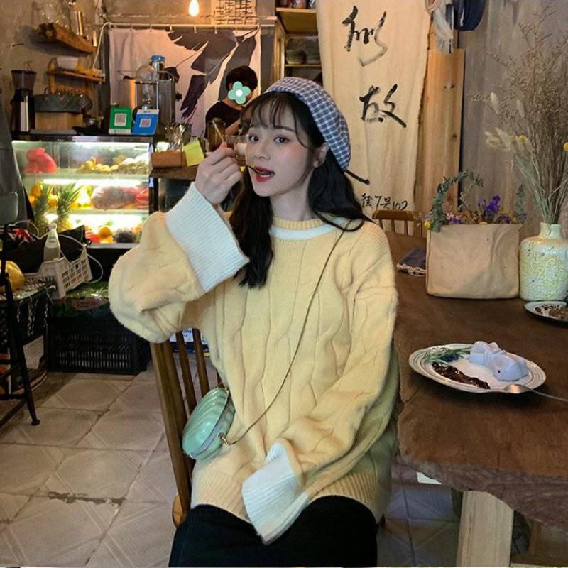 Autumn and Winter Loose Sweet Stitching Sweater Women's Knitted Long-sleeved Sweater