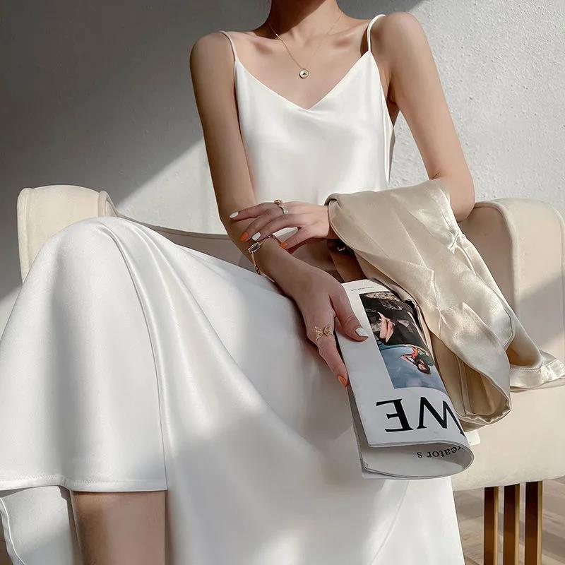 Summer Ladies Dress Suspenders Silk Dress Slim Fashion