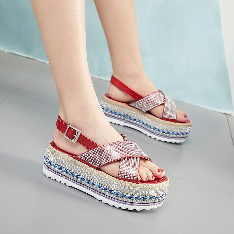 2020 Spring and Summer Trend Wind Fork Open Toe Wild Rhinestone Thick Bottom Muffin Women Sandals Women Shoes