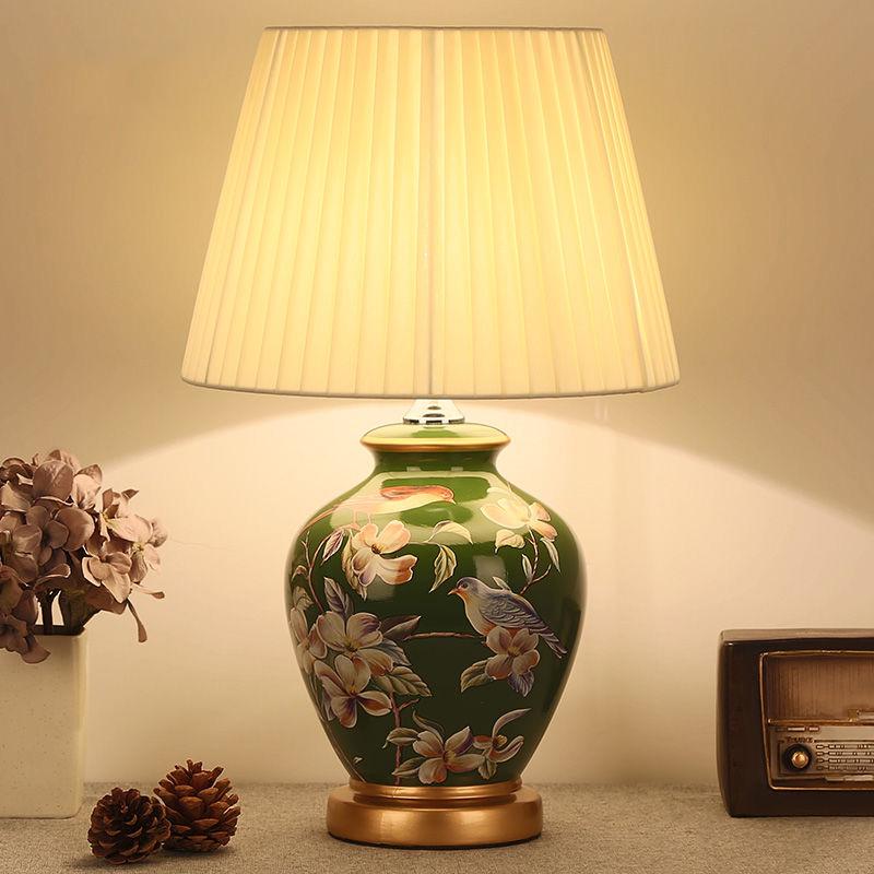 Table Lamp American Style for Living Room Ceramic Lamp Bedroom Bedside Lamp Decorated Led Lamps