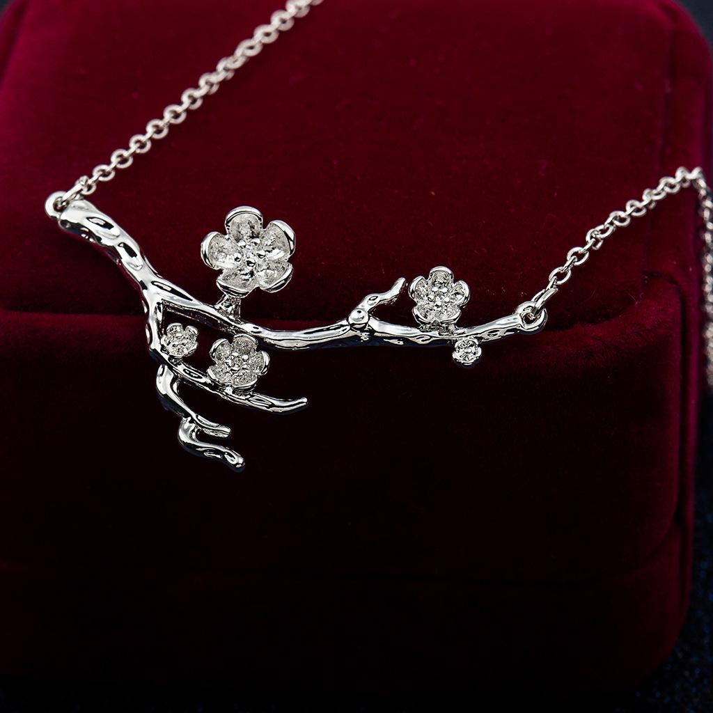 Fashion Ethnic Style Necklace Plum Blossom Branch Necklace Clavicle Chain Flower Ornament