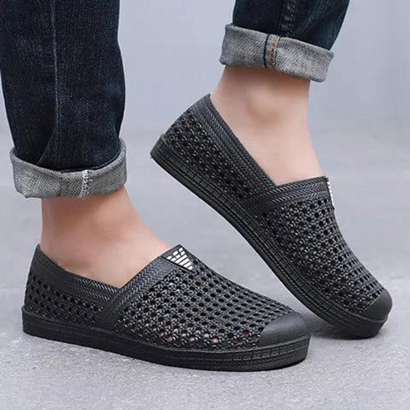 Summer Men's Beach Shoes Waterproof Hollow Breathable Casual Shoes
