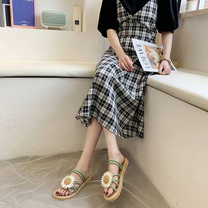 Women's Shoes Summer All-match Outer Wear Slippers Flat Heel Transparent Simple Sandals