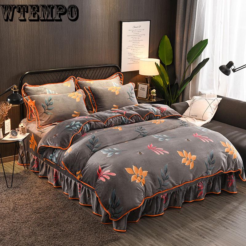 4PCS Set Winter Warm Bedding Article Embroidery Flannel Defence Static Electricity Quilt Cover Sofa Pillowcases