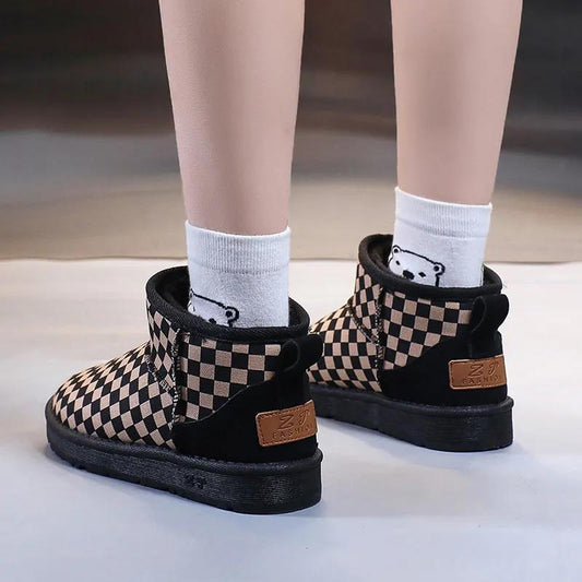 Autumn and Winter Snow Boots Women's Thickened Fleece Waterproof and Non-slip Cotton Shoes