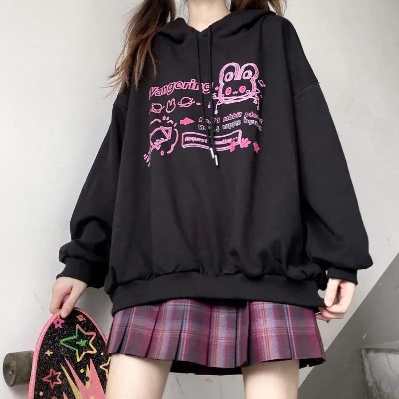Sweatshirts Anime Hoodies Pink Cartoon Printed Hooded Tops Black Fashion Streetwear Fall Winter Pullover Hoodies Loose Harajuku Hip Hop Sweatshirt
