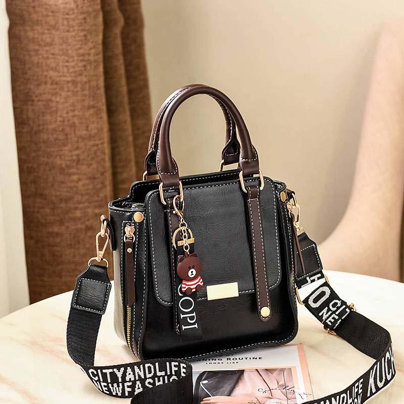 Women Messenger Bag Leather Shoulder Crossbody Handbags with Tassel