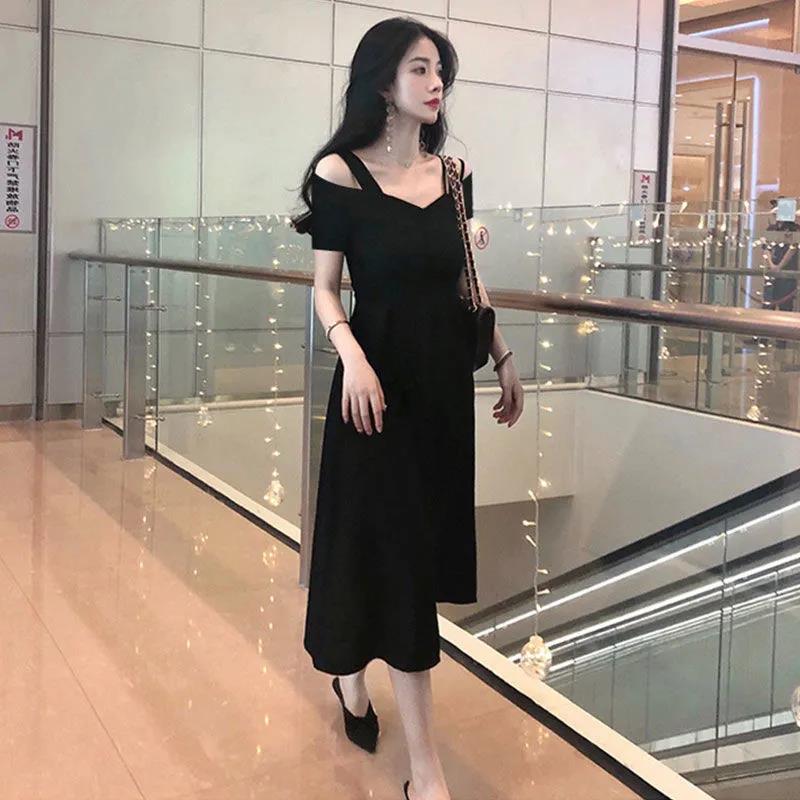 Sling Dress Women's V-neck Strapless Slim Slimming Waist Hepburn Style Black Dress Women's Strapless Elegant Black Dress