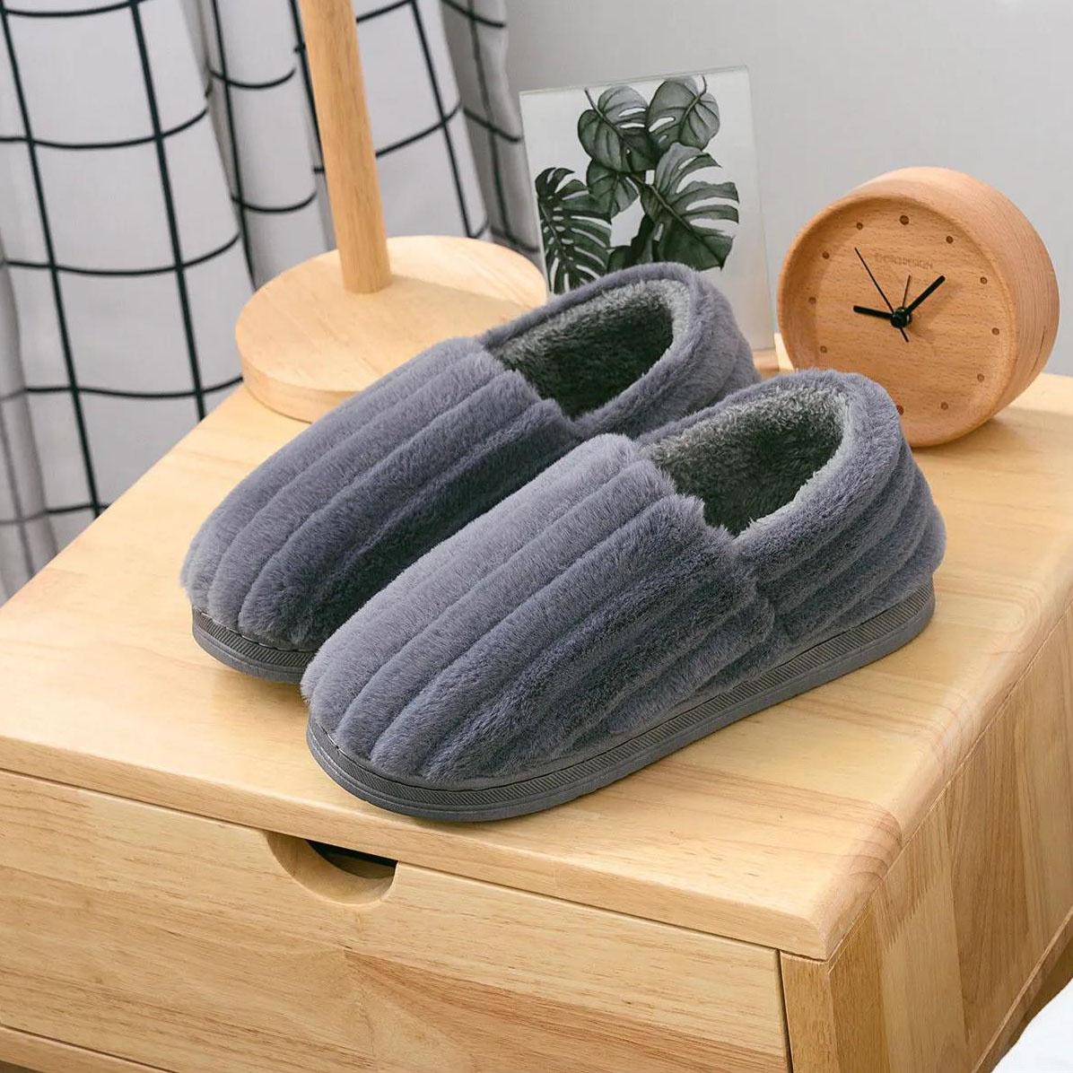Women's Autumn and Winter Cotton Slippers Thick Bottom Warm Plush Cotton Shoes Couples Lover's Home Anti-Slip Slippers