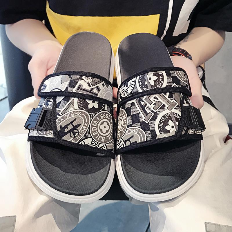 Summer Men's Net Red Sandals and Slippers Non-slip Soft Bottom 2020 Tide Flat Bottom Couple Wear Slippers Korean Version