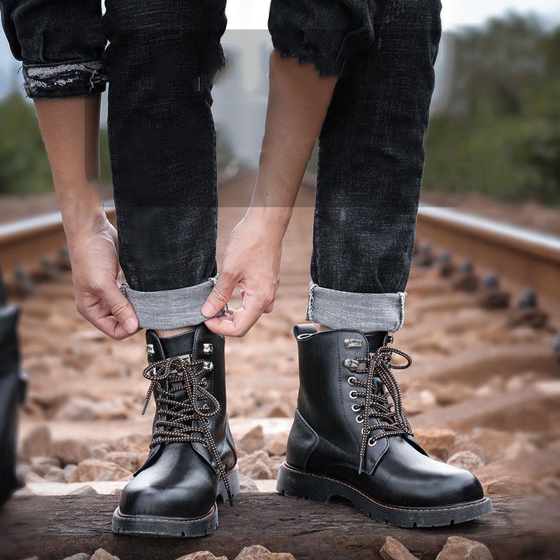 Pair of Martin Boots Men's Shoes Autumn and Winter British Style Leather Shoes Casual Men's Boots