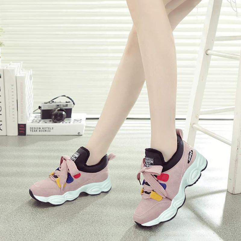 Casual Student Breathable Sneakers Women Walking Sneakers Comfortable and Versatile Platform Travel Running Shoes