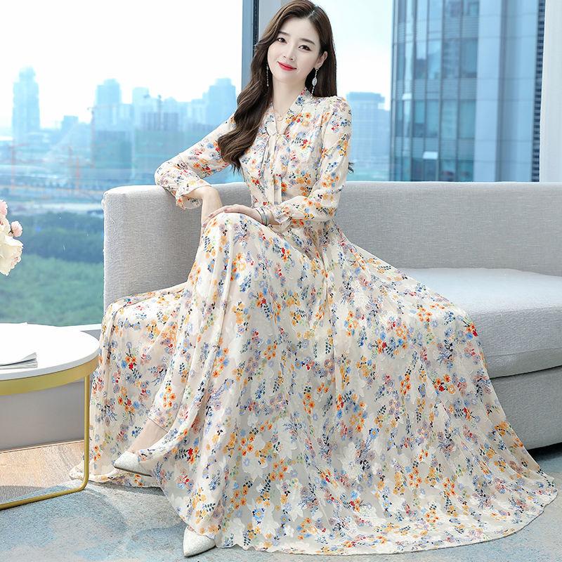 Jacquard V-neck Long-sleeved Dress Spring and Autumn Style Temperament Waist Slimming Slim Bow Long Dress Women's Fabric Light and Breathable