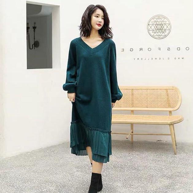 Women's Solid Color Knitted Dress Autumn and Winter Long Sleeve Retro V-neck Loose Slim Simple Versatile Long Ruffle Dress