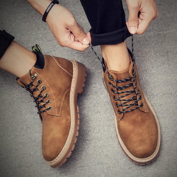 Winter Boots Men Super Warm Comfortable Martin Boots High-top Lace-Up Fashion Winter Shoes Men