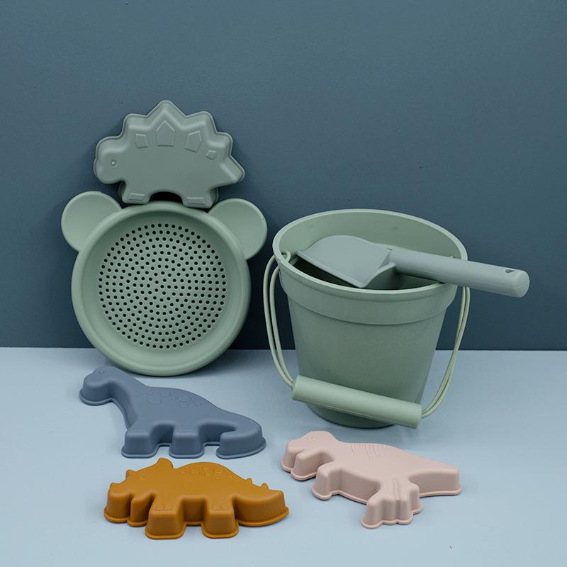 Beach Toys for Kids Children Summer Toys with Cute Animal Model Ins Seaside Sand Mold Tools Sets Baby Bath Toy Kids Swim Toy