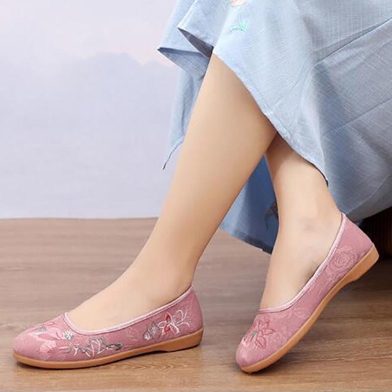 Spring and Summer Beef Tendon Bottom Old Beijing  Shoes Mother Single Shoes Ethnic Soft Bottom Women's Shoes Work Shoes Breathable Embroidered Shoes