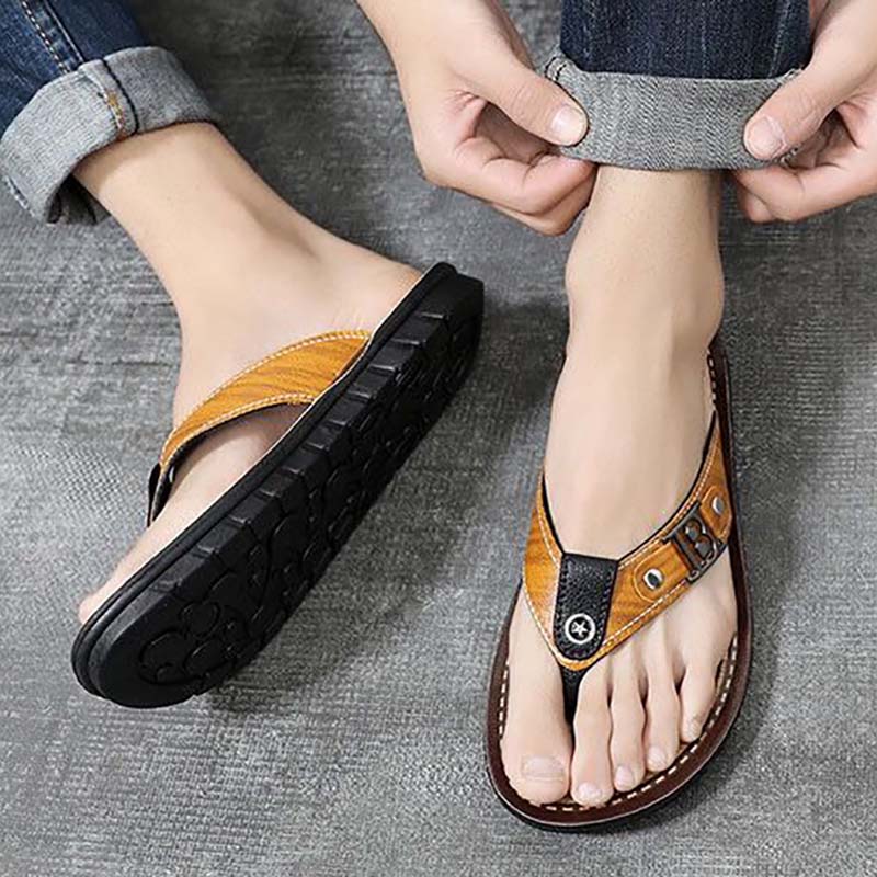 Summer Slippers Flip-flops Men's Korean Version of The Trend of Home Non-slip Indoor Trendy Men's Slippers Beach Sandals and Slippers