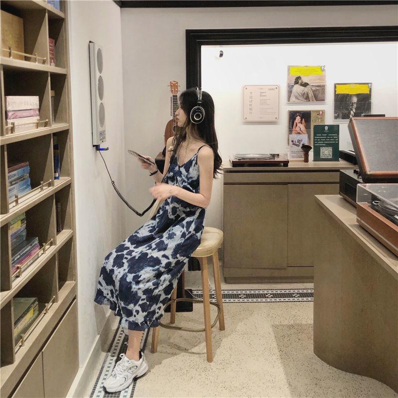 French Niche Dress Female Summer Korean V-neck Temperament Suspender Skirt Small Long Dress