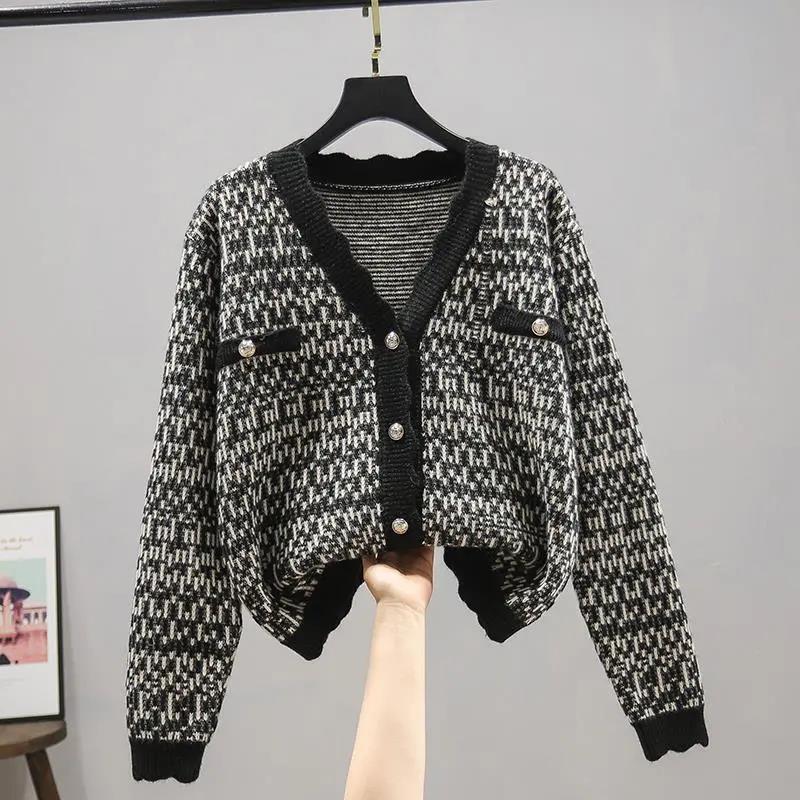 Cardigan Women's Autumn Plaid Long-sleeved V-neck Knit Sweater Coat Korean Style Loose Sweater Women